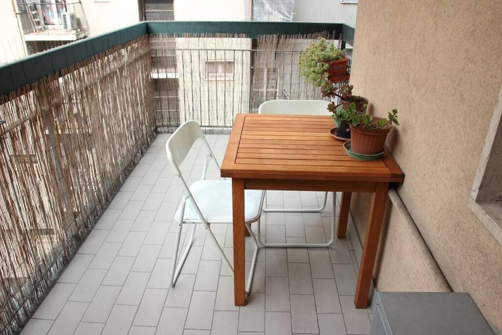 Comfortable Studio Flat By The Navigli Apartman Milánó Kültér fotó